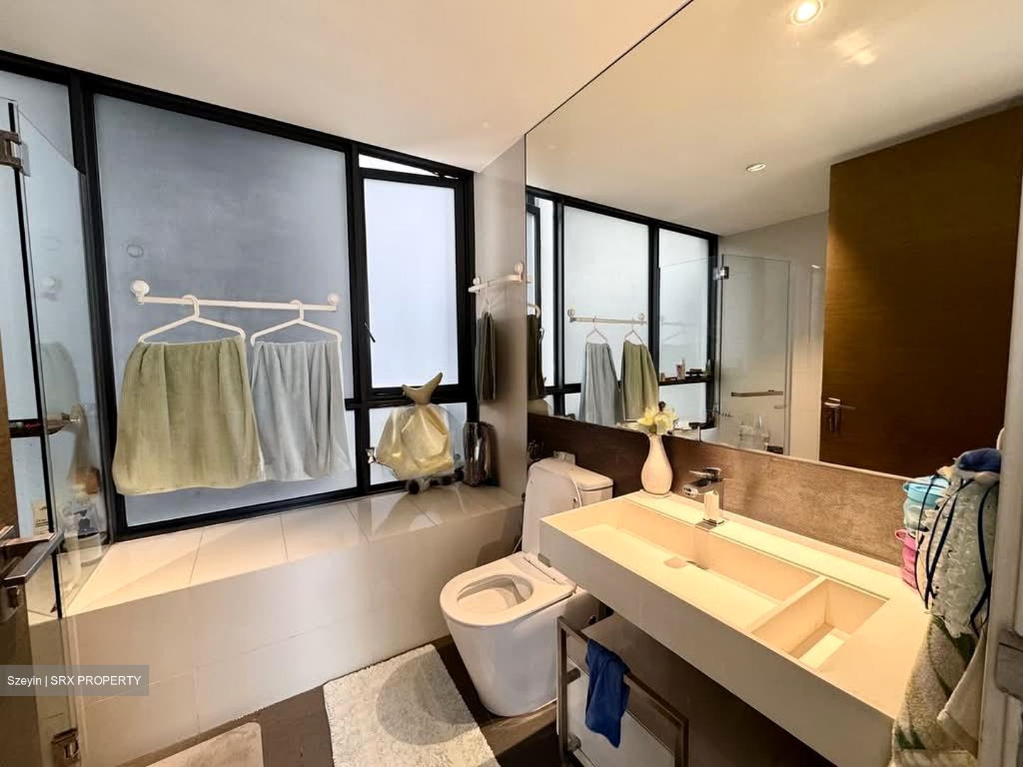 The Trizon (D10), Condominium #568126931